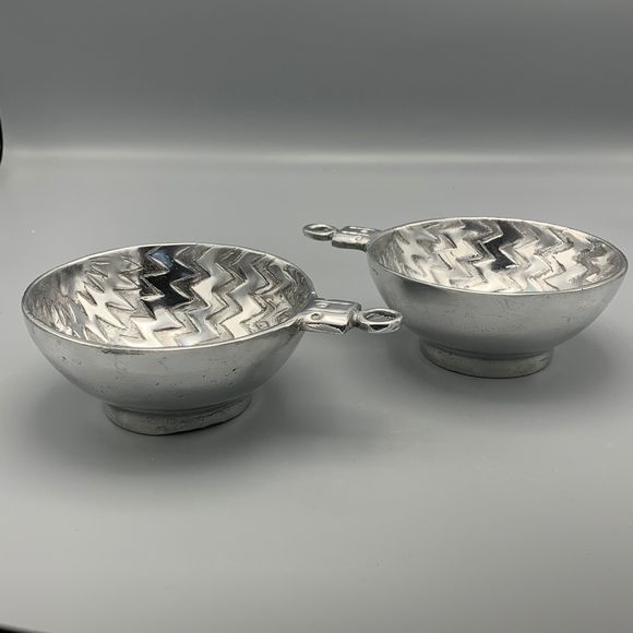 Two VTG Pewter Zig Zag Ornament Shaped Dip Bowls w/Heart Spoon & Knife Spreader - Picture 9 of 9